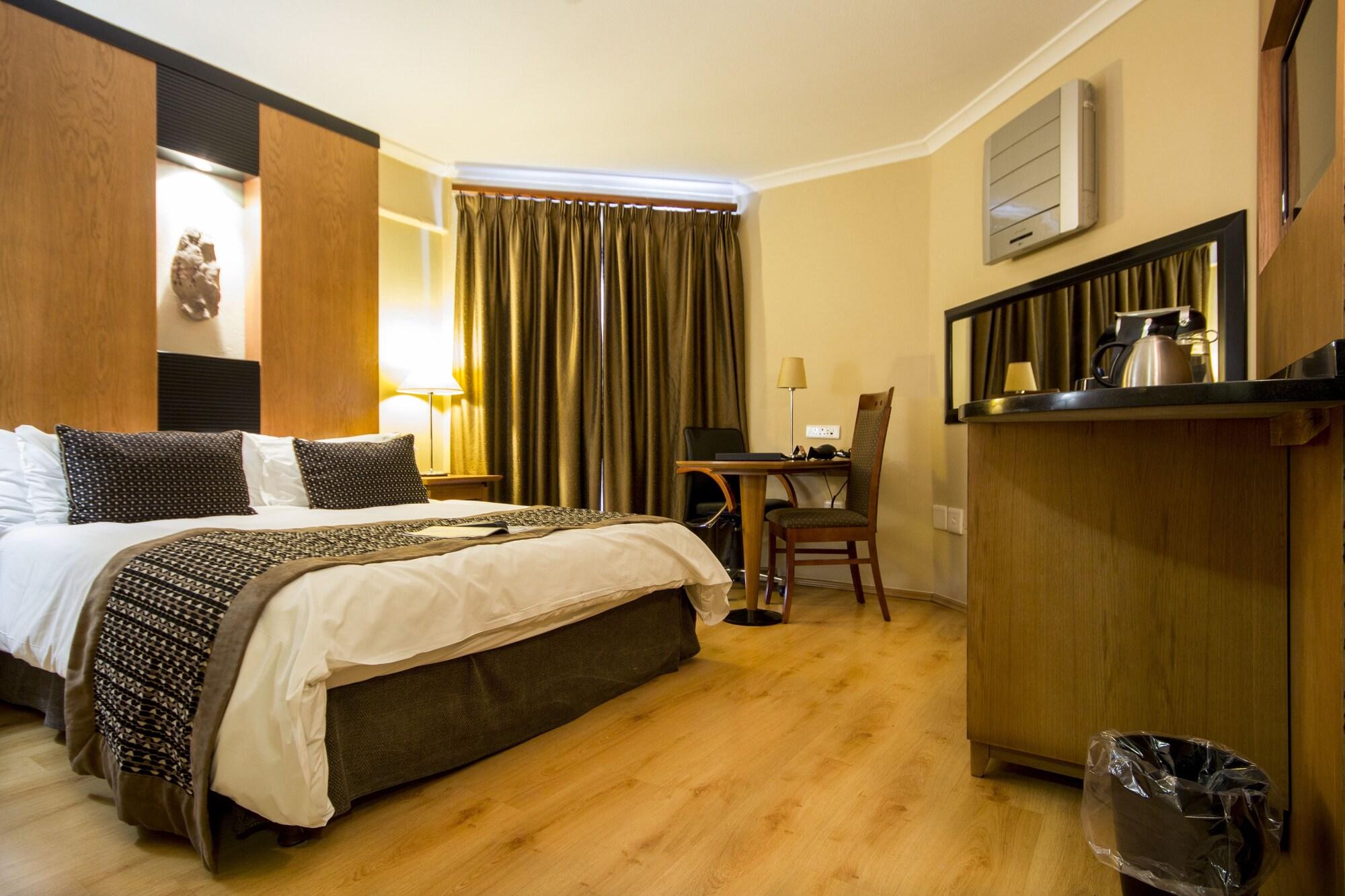 Hotel The Oasis à Upington Extérieur photo
